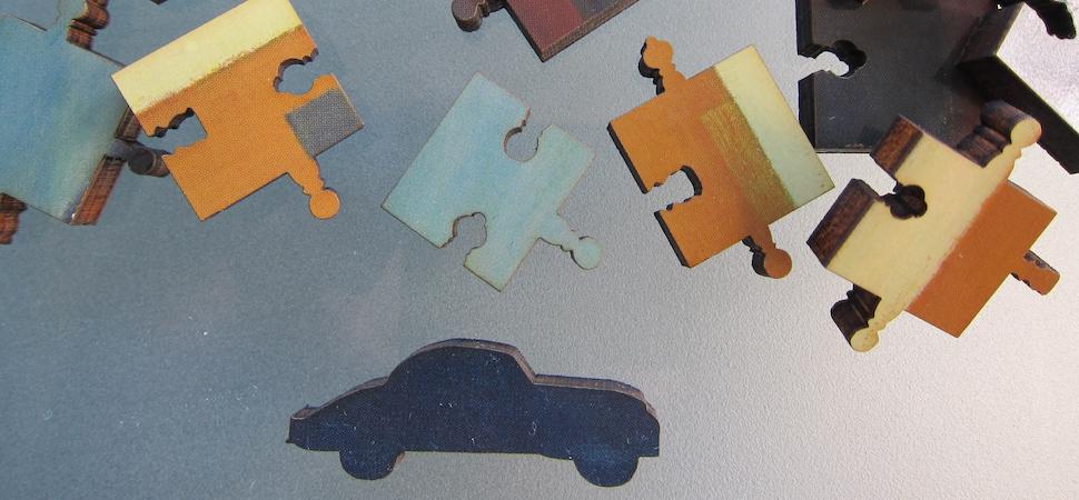 Artifact Puzzles - Edward Hopper Nighthawks Wooden Jigsaw Puzzle