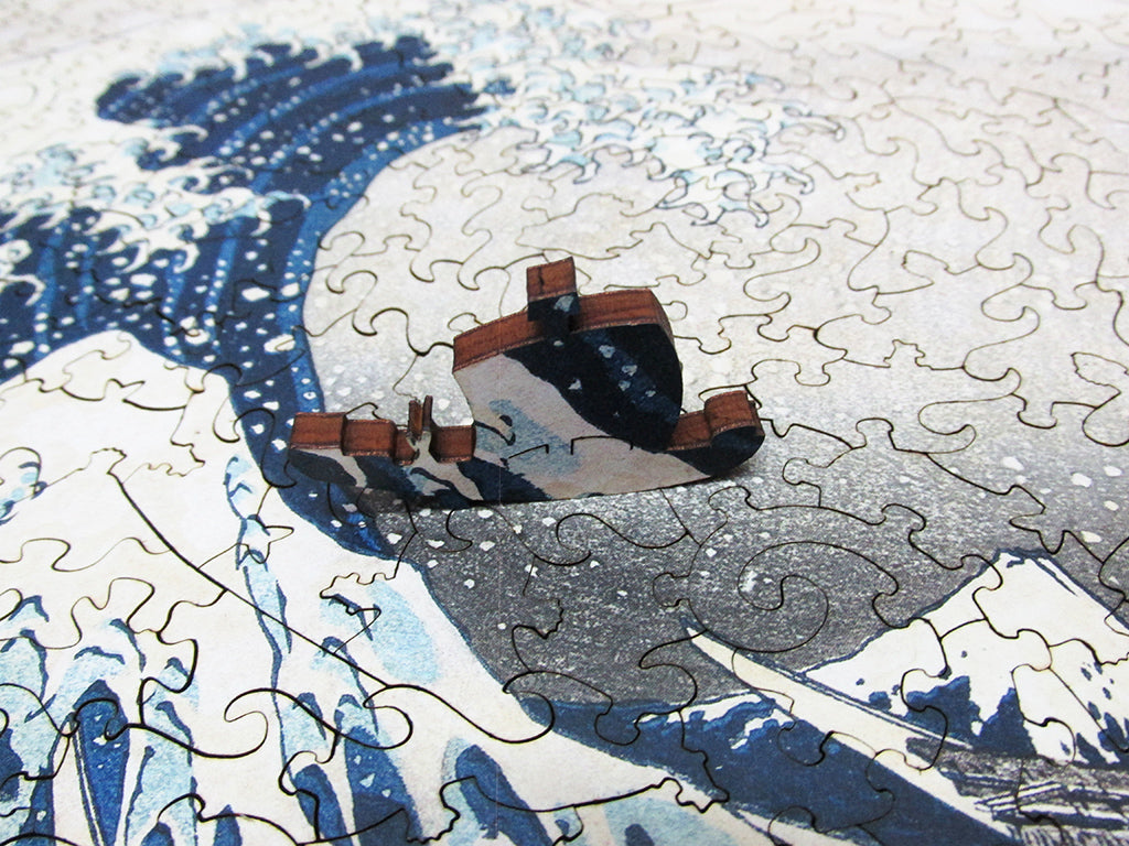 Ecru Puzzles - Hokusai Wave Wooden Jigsaw Puzzle